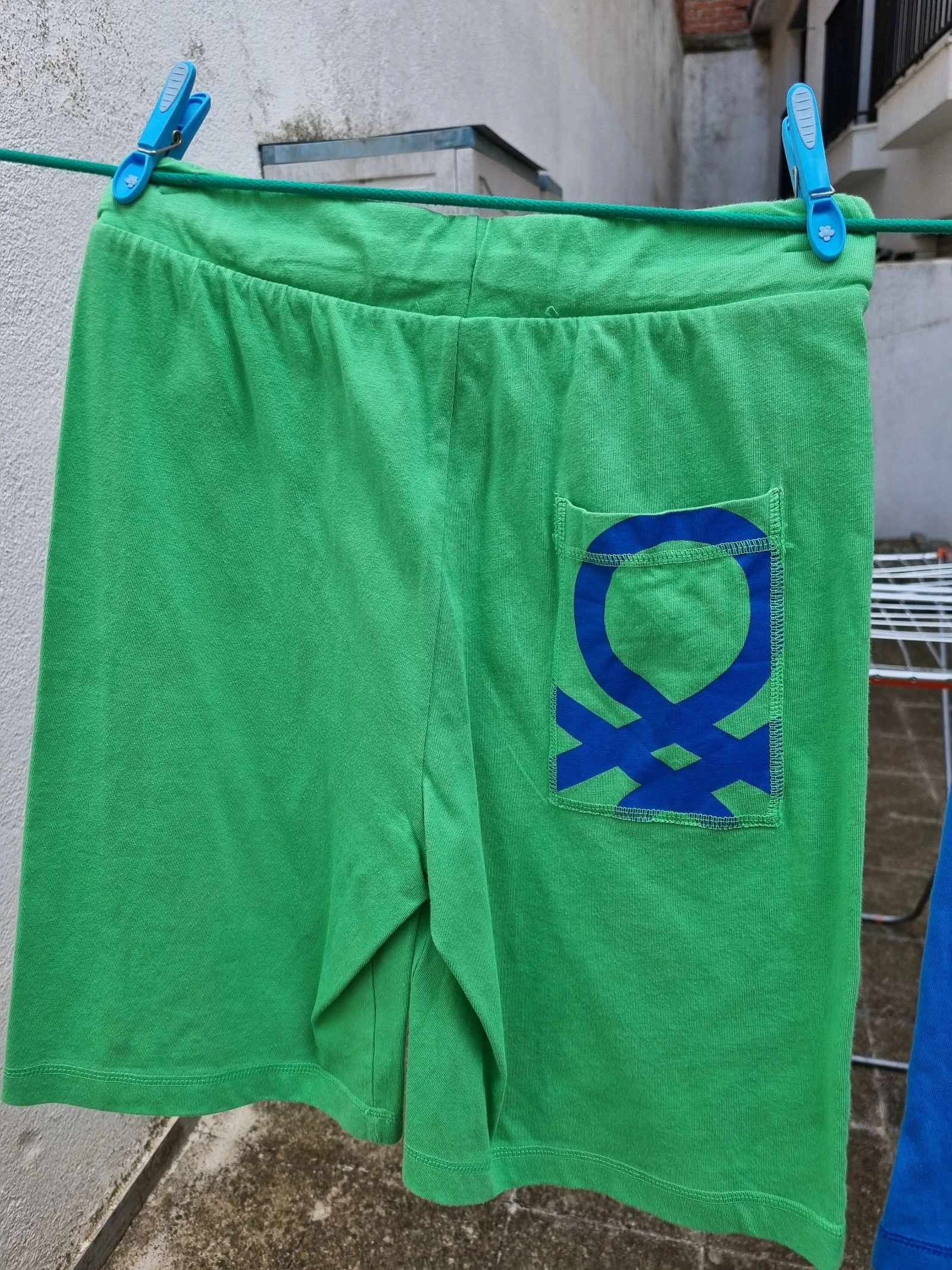 Bermuda Benetton verde de niño talla 2XL – photo 2